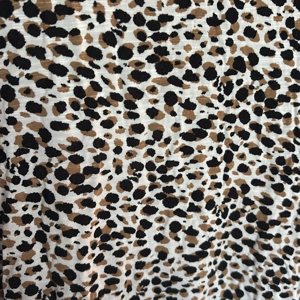 Animal Print Tee - Picture 2 of 6